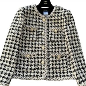 Chanel Houndstooth Jacket size 42